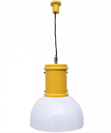 Lampada a sospensione in alluminio giallo e plexiglass, anni '70
