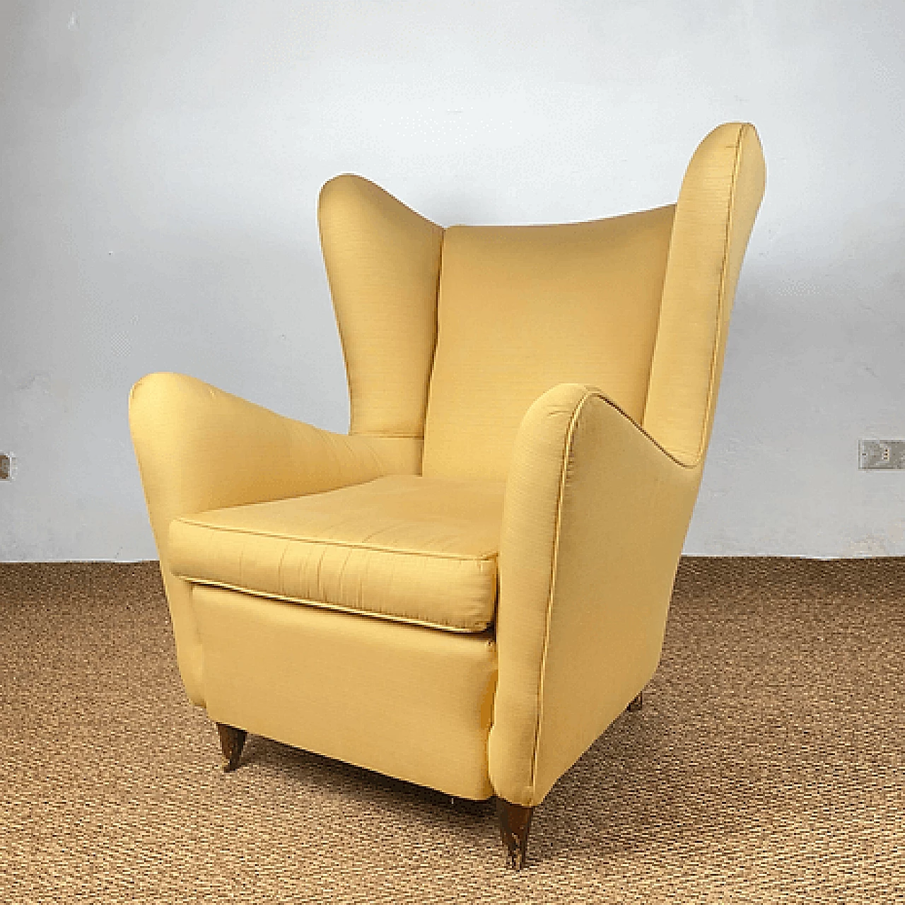 Pair of yellow silk armchairs in the style of Gio Ponti, 1950s 4