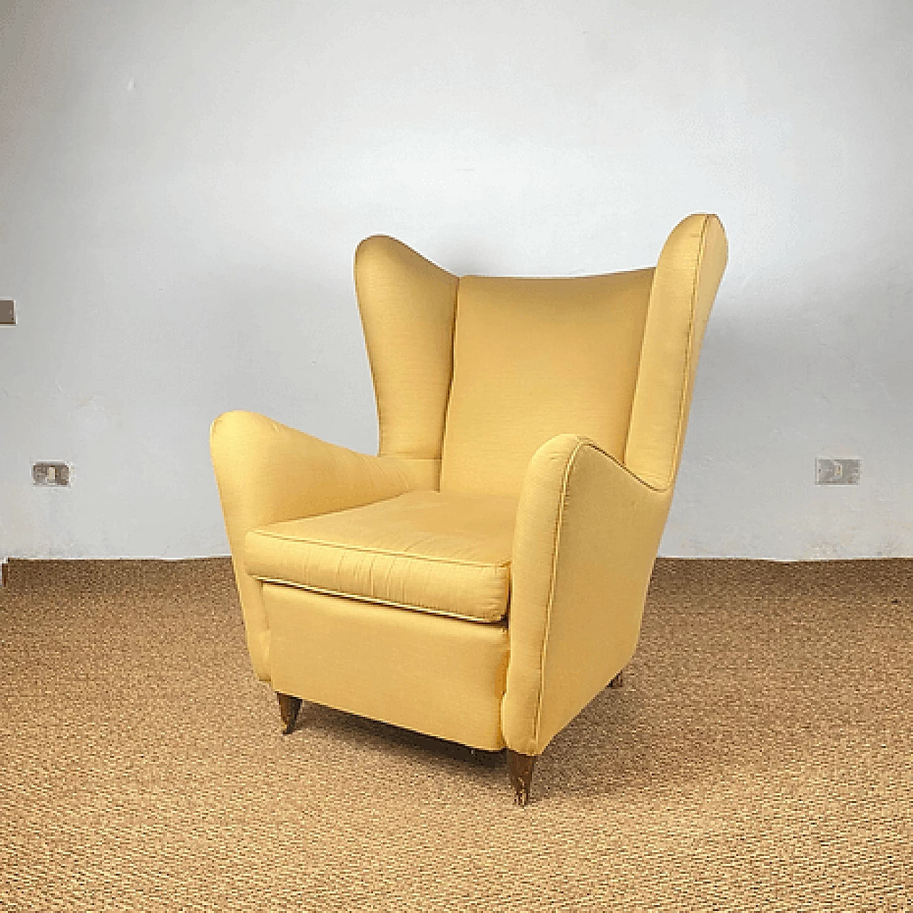 Pair of yellow silk armchairs in the style of Gio Ponti, 1950s 12