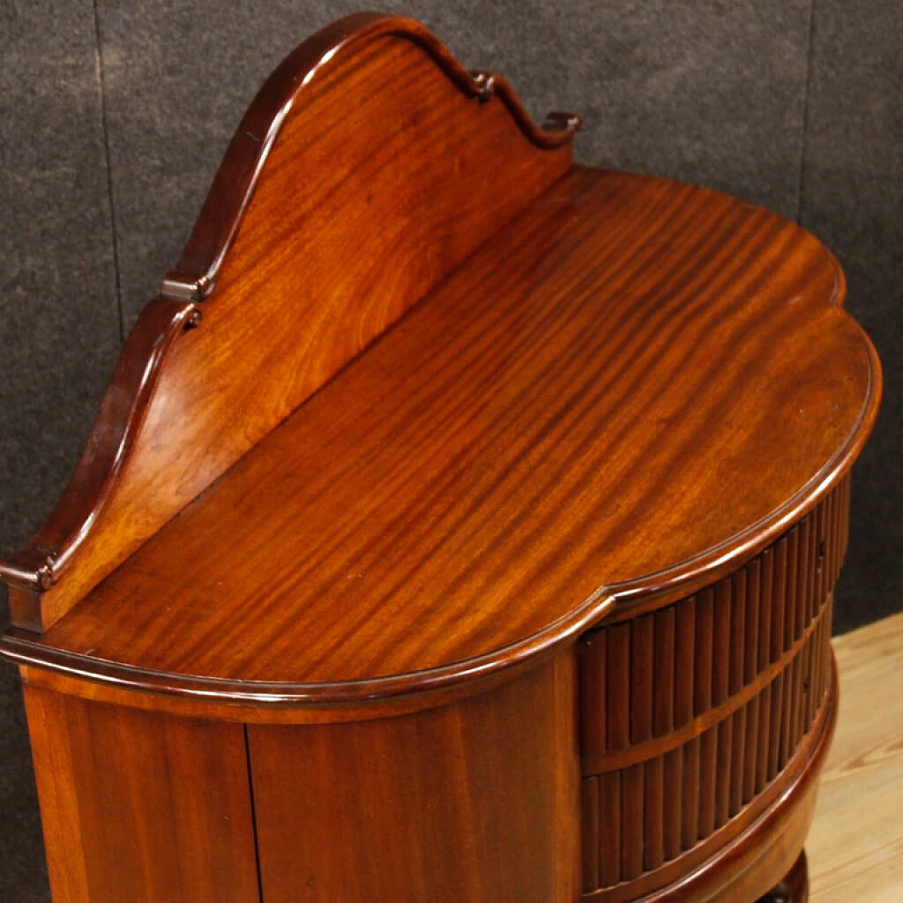 Carved mahogany dresser, 1920s 7