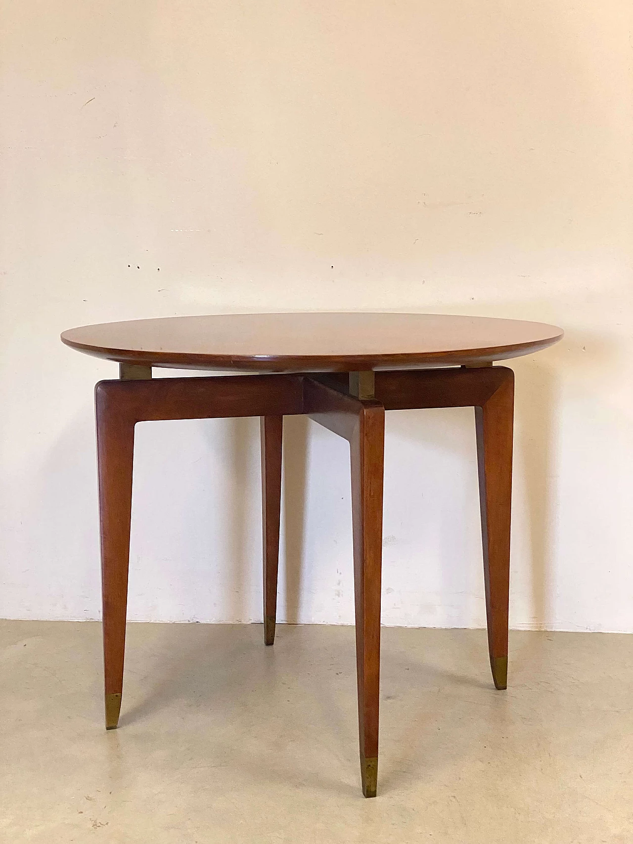 Round mahogany table by Gio Ponti, 1950s 21