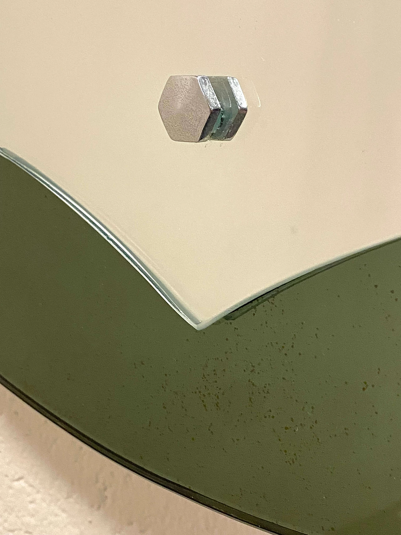 Specchio rotondo con cornice in vetro verde, anni '70 2