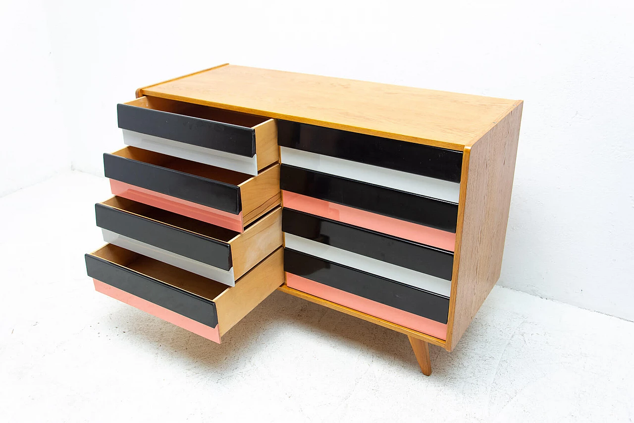 Cassettiera U-458 di Jiri Jiroutek per Interier Praha, anni '60 7