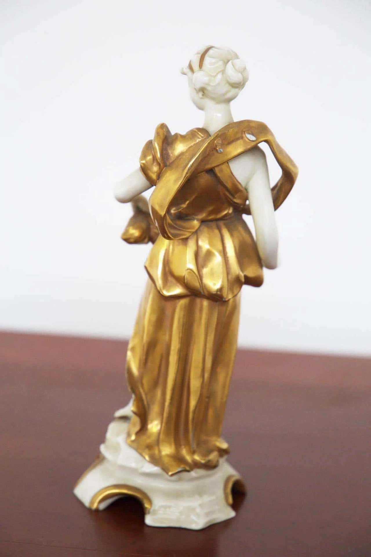 Aries statuette in gilded Capodimonte ceramic, early 20th century 3