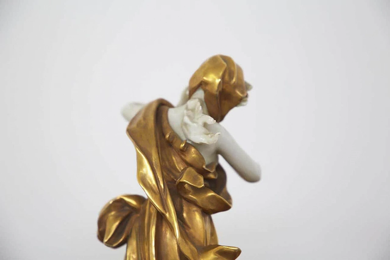 Statuetta Toro in ceramica dorata di Capodimonte, inizio '900 3