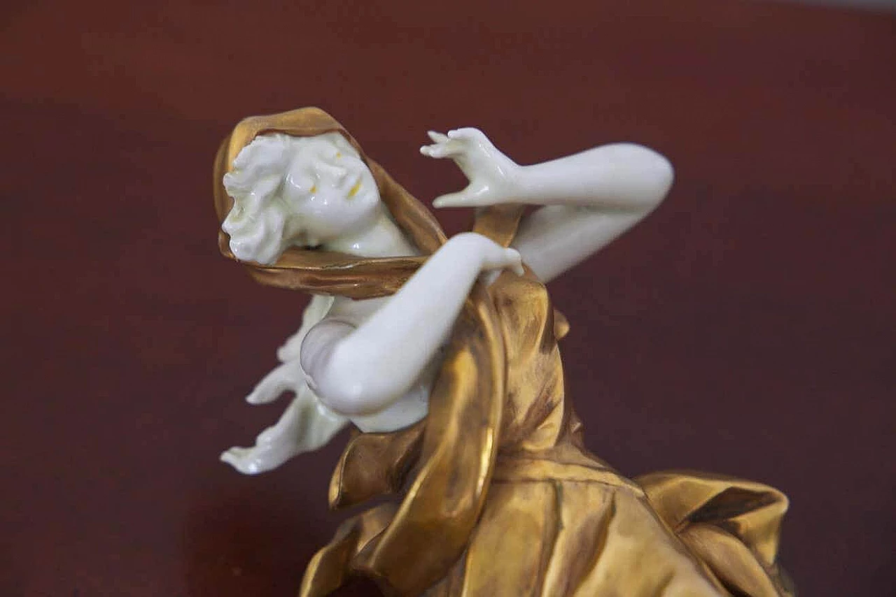 Taurus figurine in gilded Capodimonte ceramic, early 20th century 6
