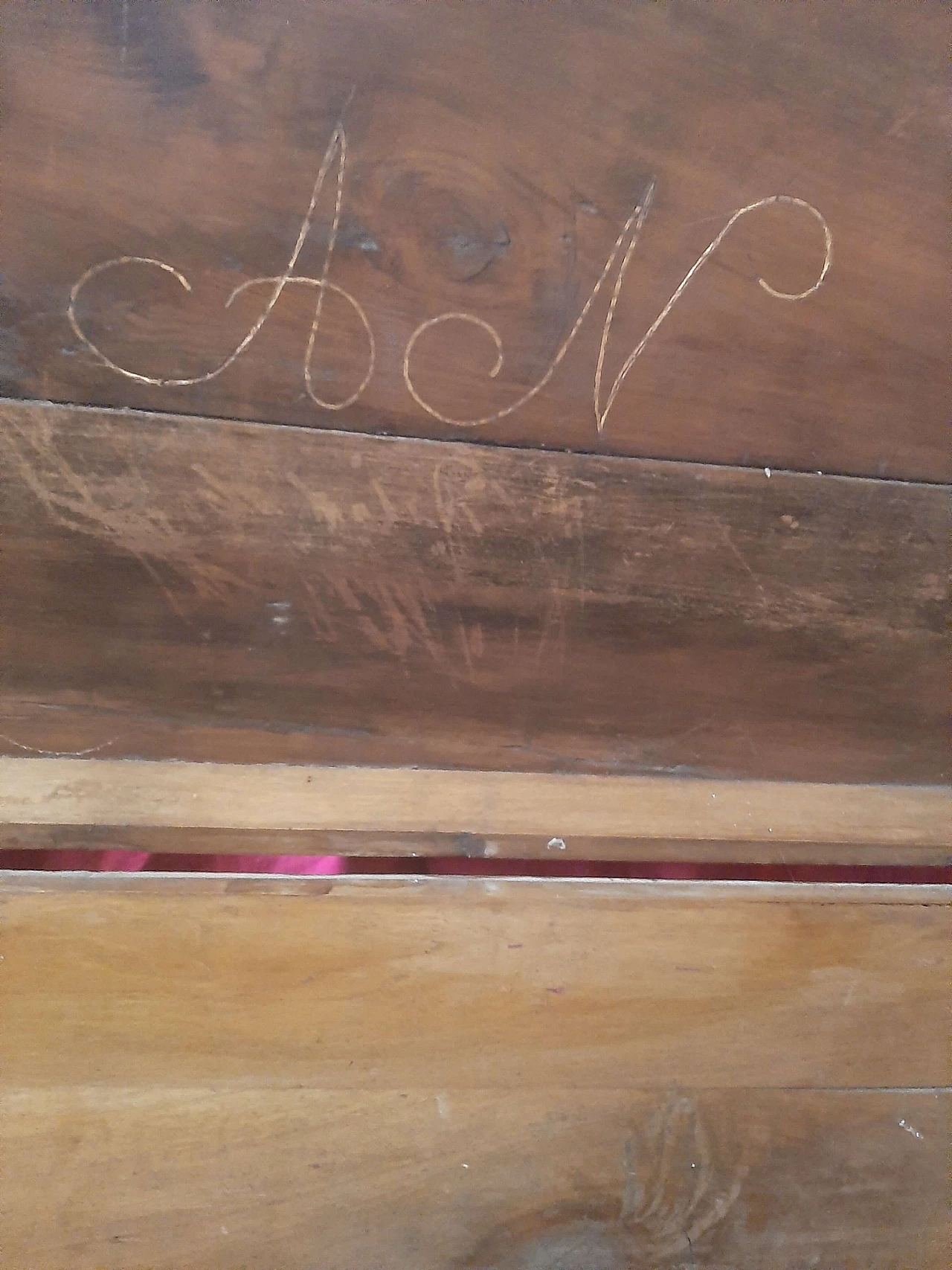 Walnut and metal trunk, early 19th century 8