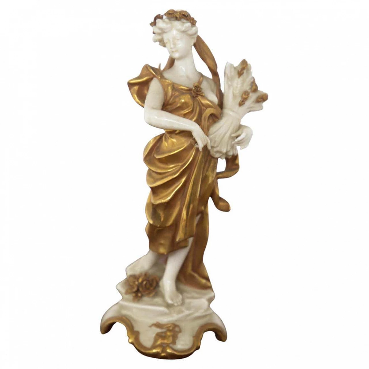 Virgin statuette in gilded Capodimonte ceramic, early 20th century 1
