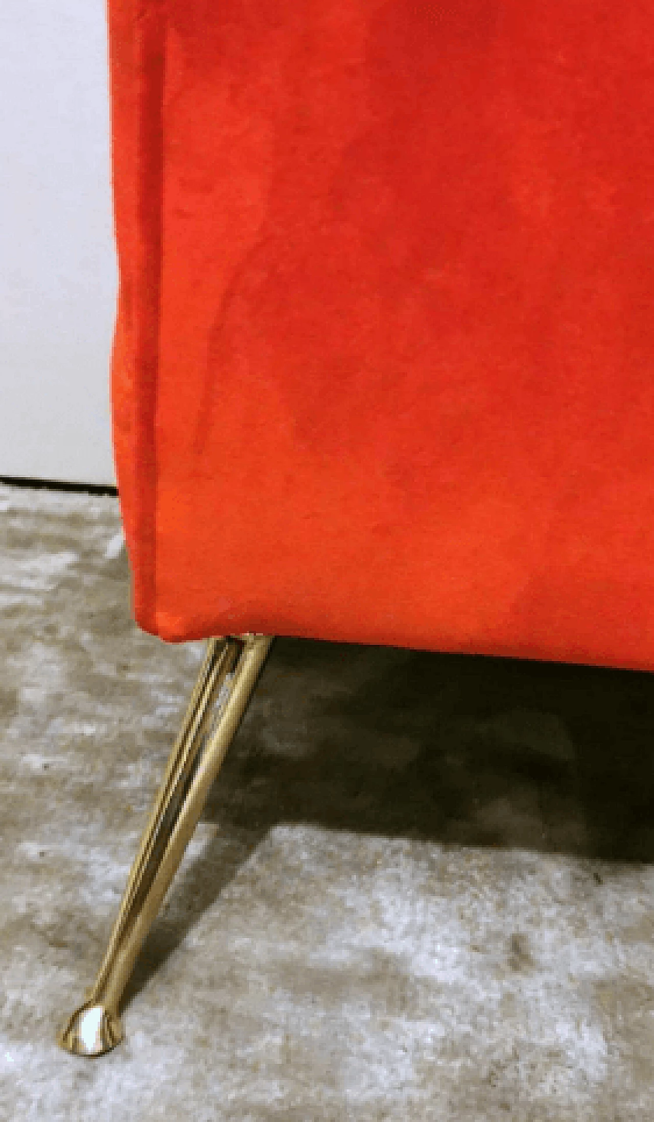 Poltrona in velluto rosso nello stile di Marco Zanuso, anni '60 13
