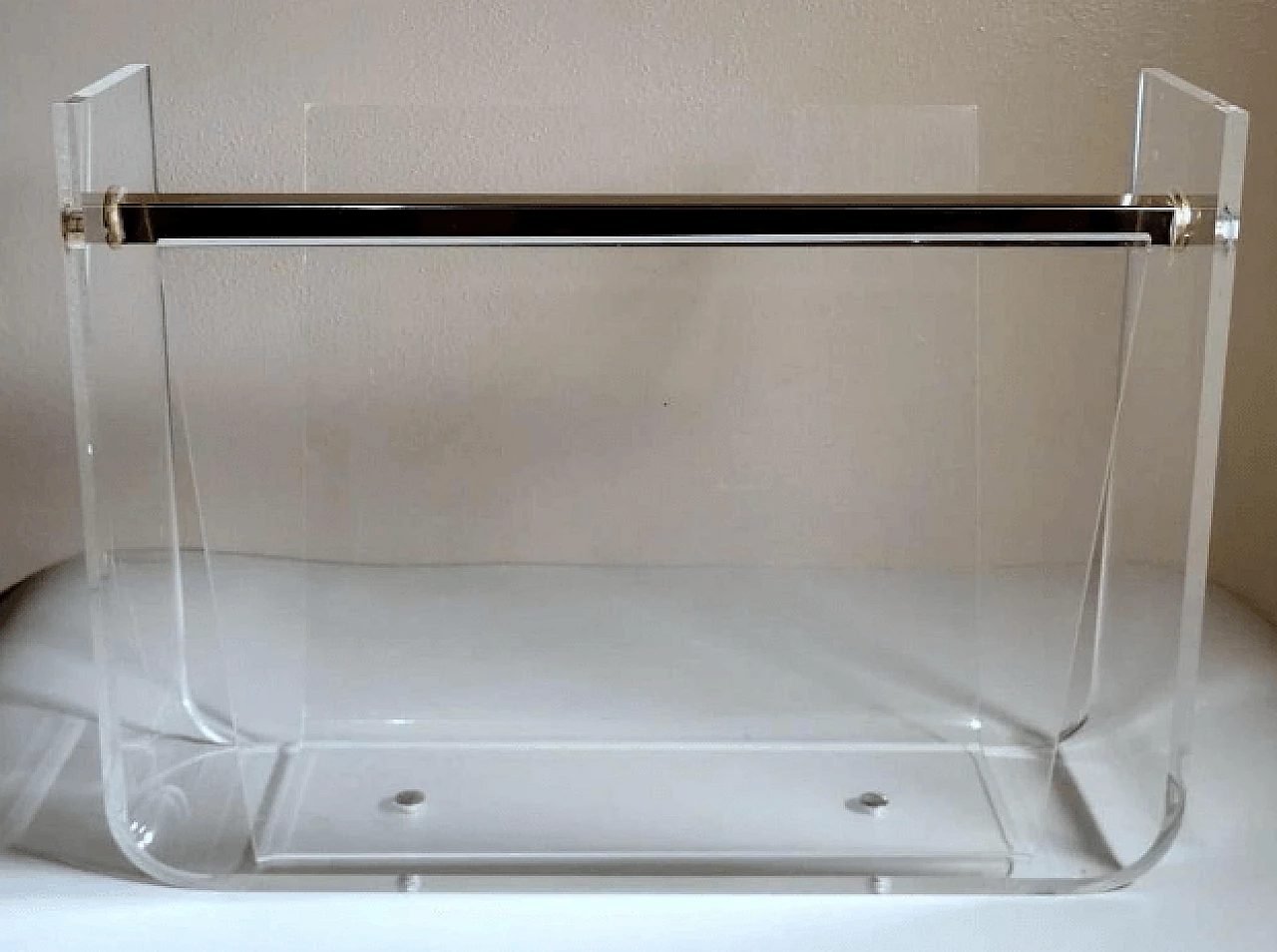 Plexiglass and chromed brass magazine rack, 1970s 9