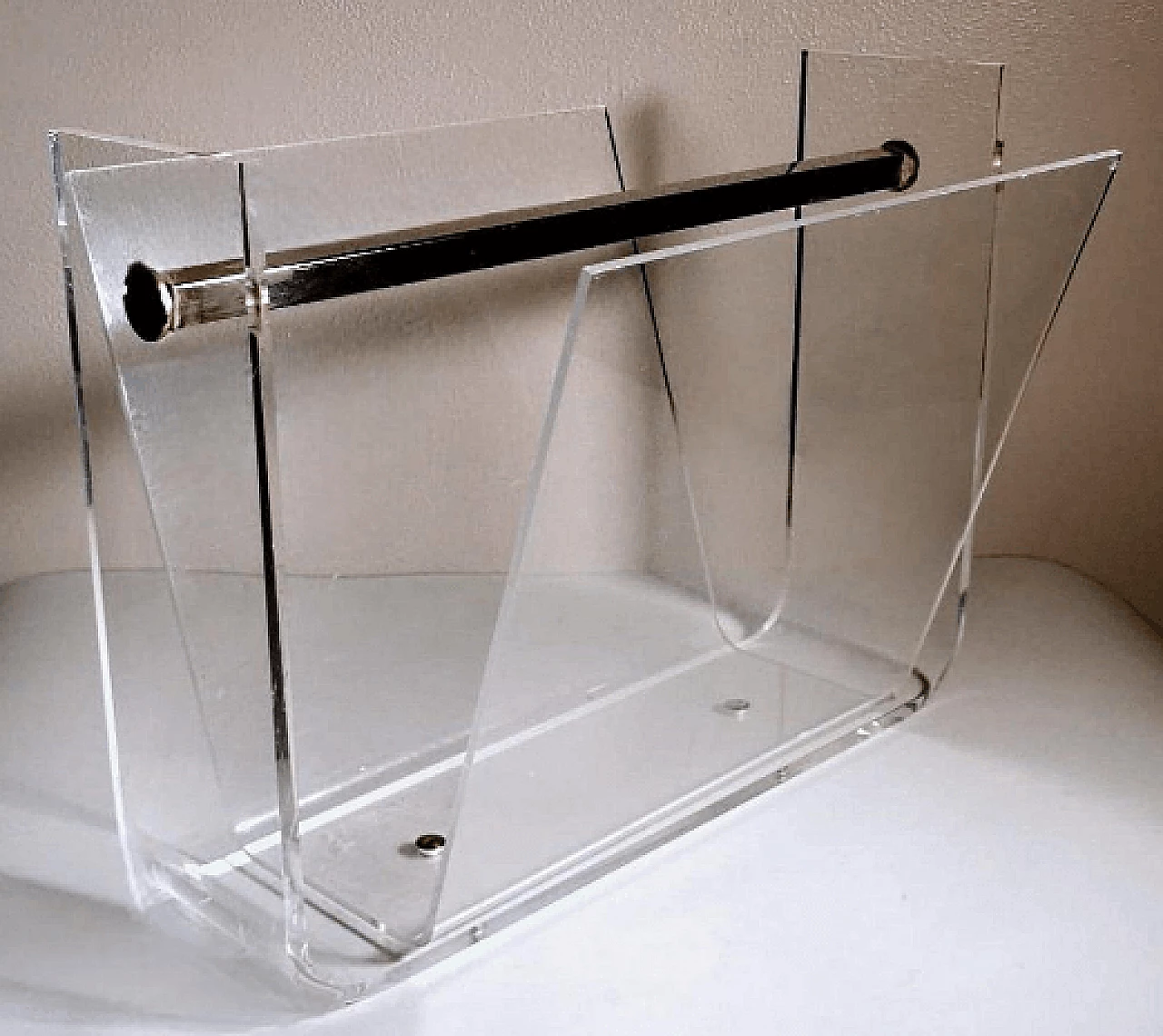 Plexiglass and chromed brass magazine rack, 1970s 11
