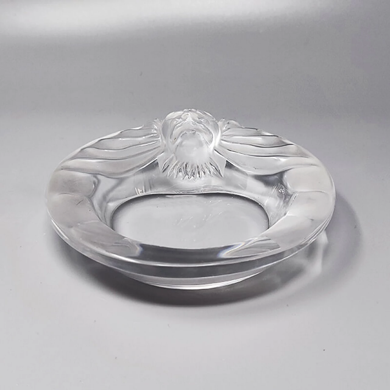 Crystal ashtray and table lighter by Lalique, 1970s 7