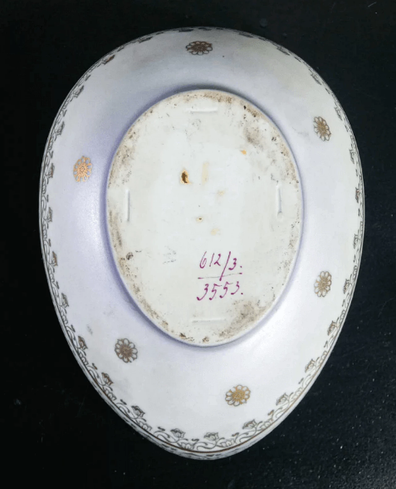 Scatolina a uovo in ceramica di Sèvres dipinta 8