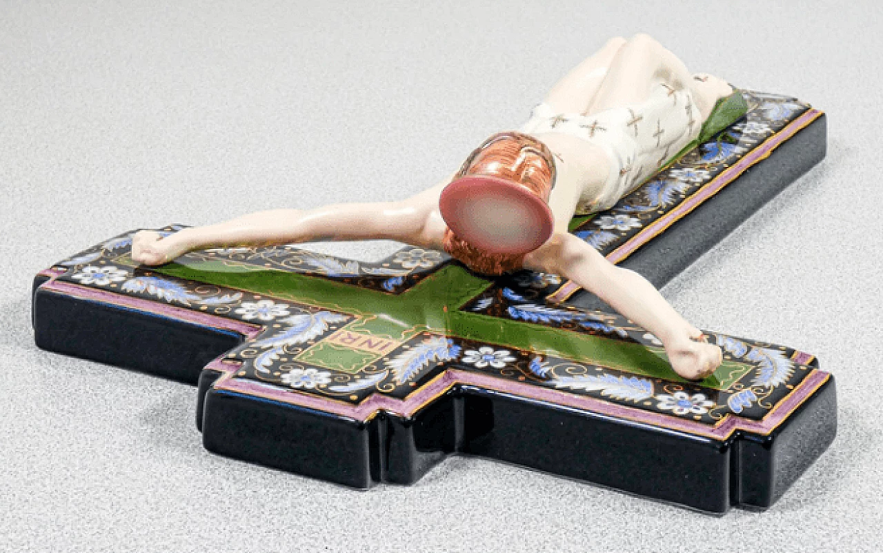Crocifisso in ceramica di Maria Balossi per Lenci, anni '30 6