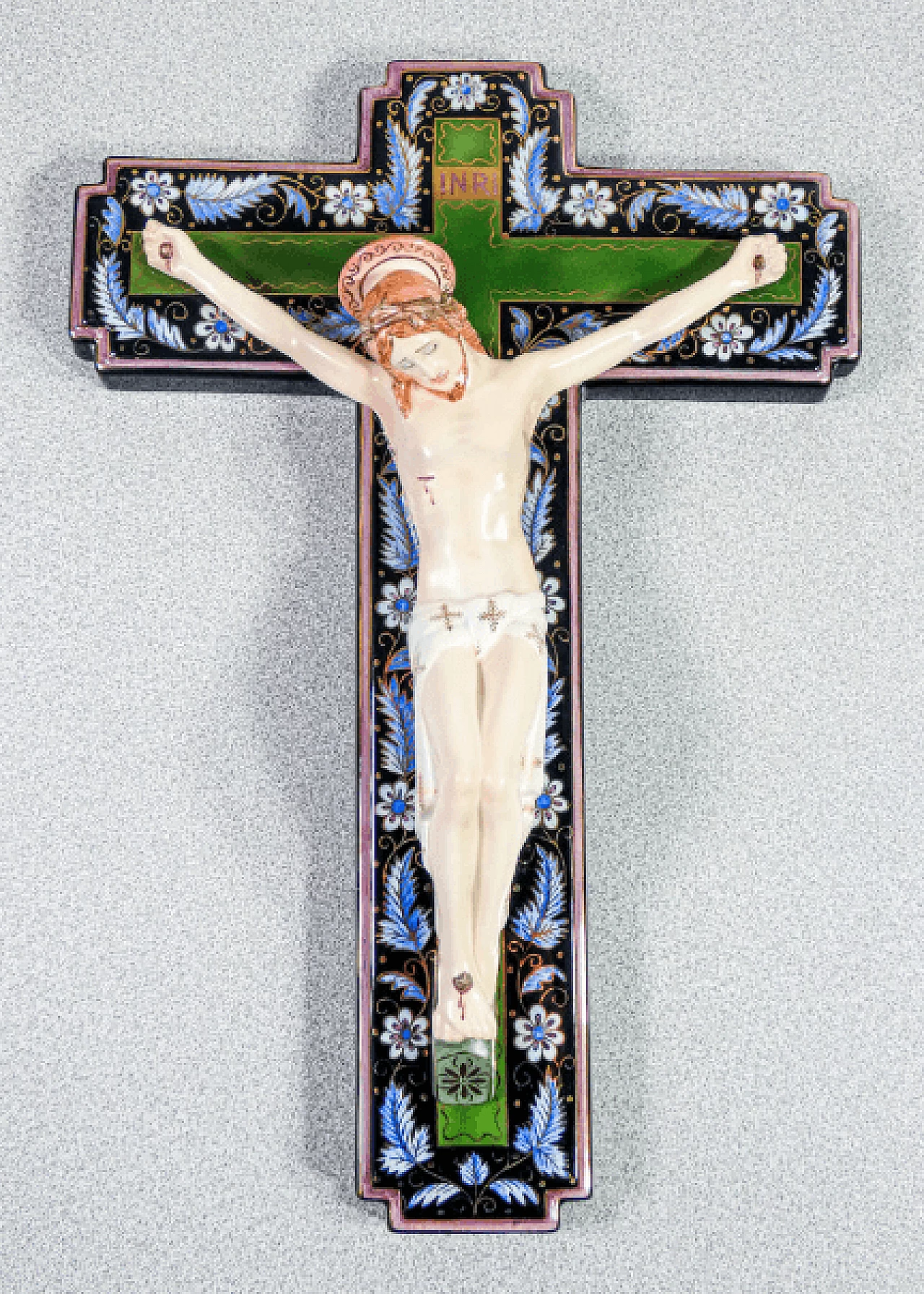 Crocifisso in ceramica di Maria Balossi per Lenci, anni '30 9