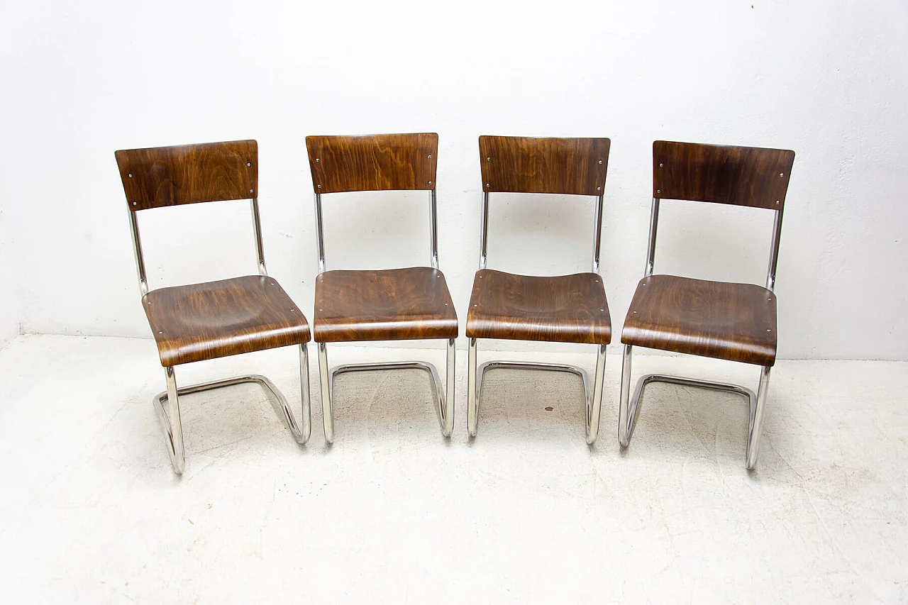 4 Chairs and round bentwood table by Hynek Gottwald, 1930s 17