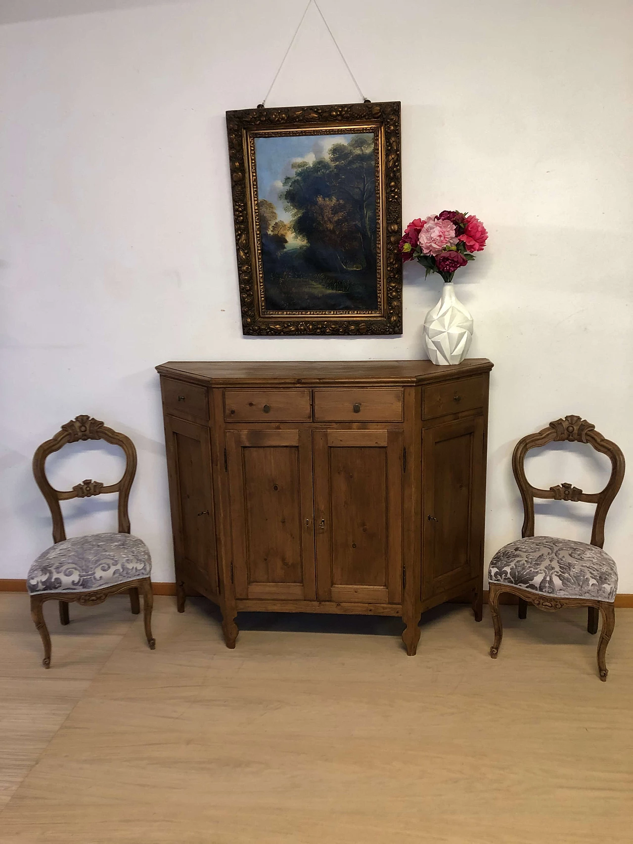 Spruce notched sideboard, late 19th century 1