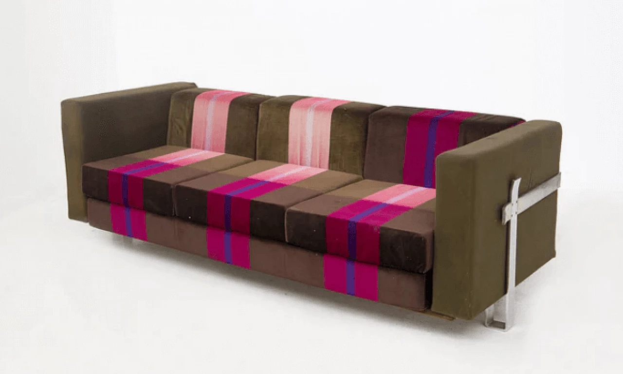 Sofa by Kazuhide Takahama for Simon Gavina, 1970s 1