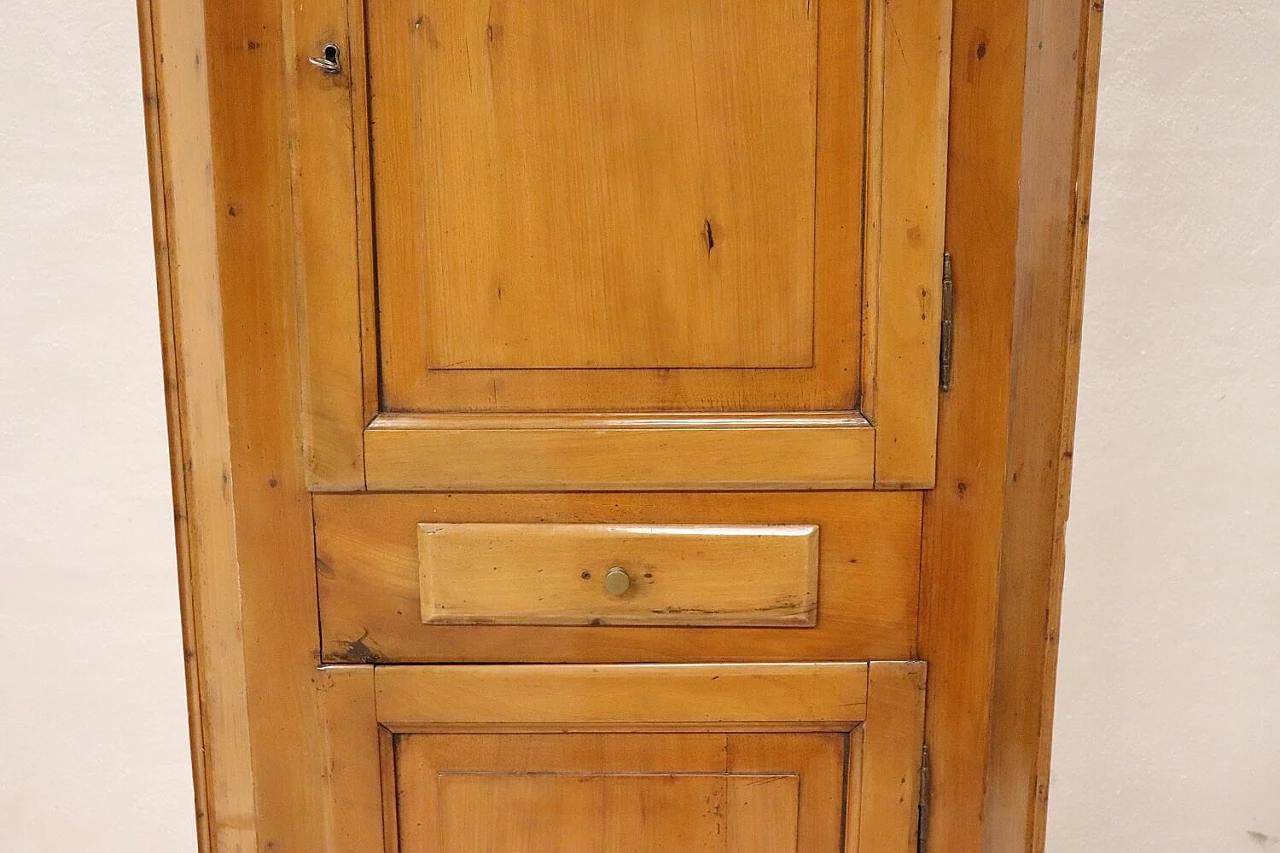Solid walnut corner cabinet, late 19th century 3