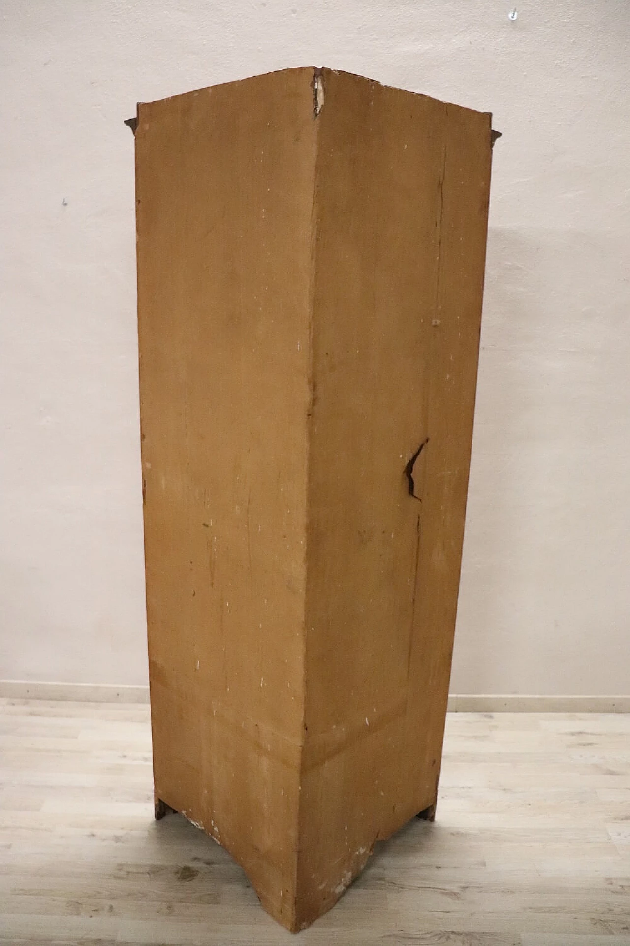 Solid walnut corner cabinet, late 19th century 6