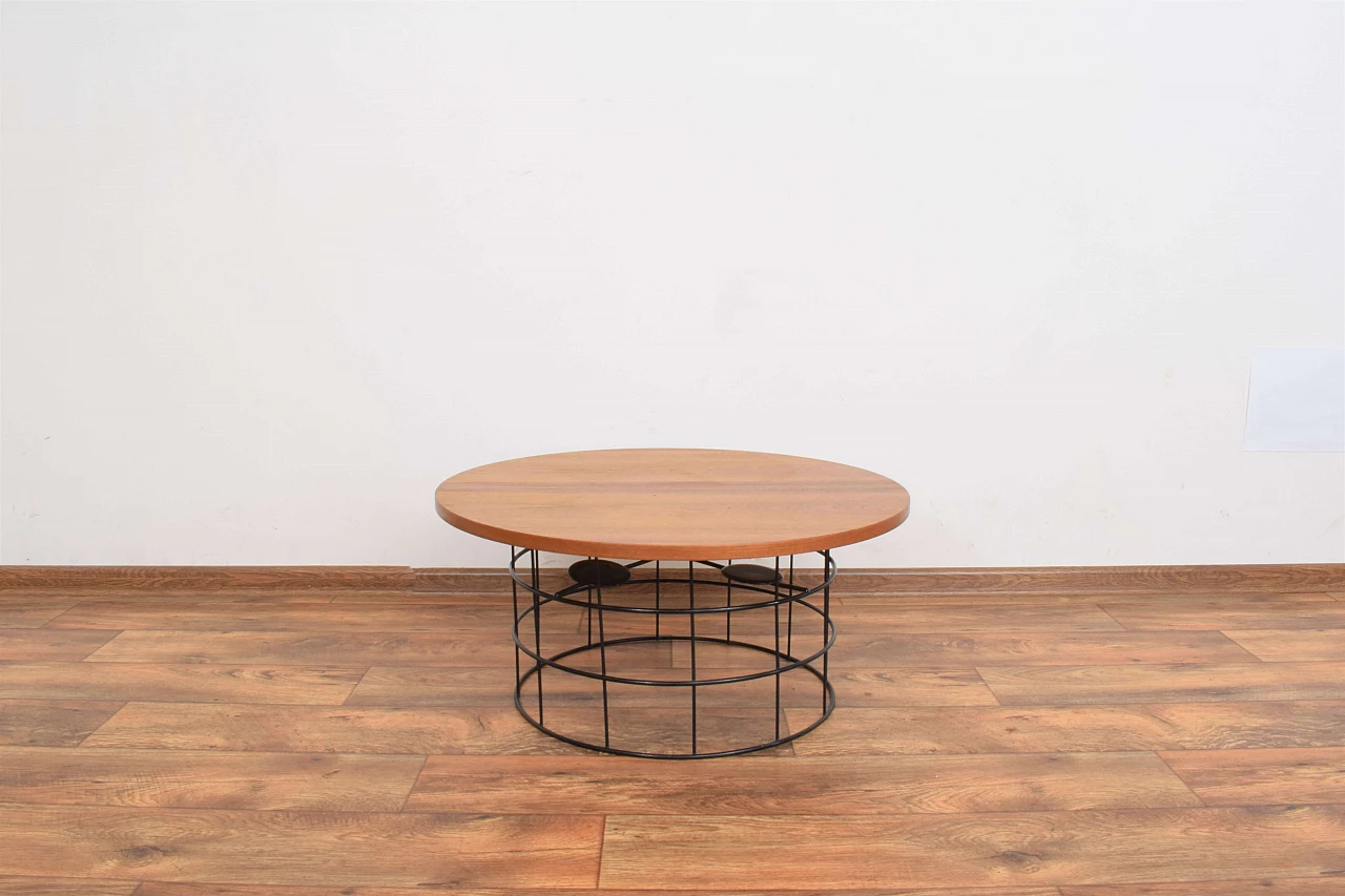 Round teak and metal coffee table, 1970s 1