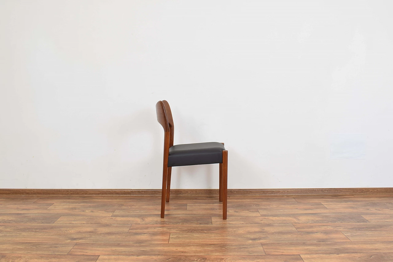 4 Chairs by Arne Hovmand-Olsen for Mogens Kold, 1960s 6
