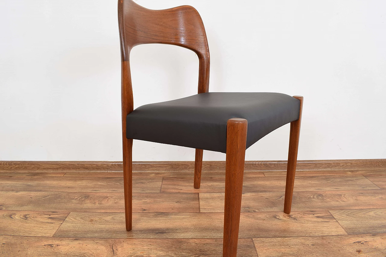 4 Chairs by Arne Hovmand-Olsen for Mogens Kold, 1960s 10