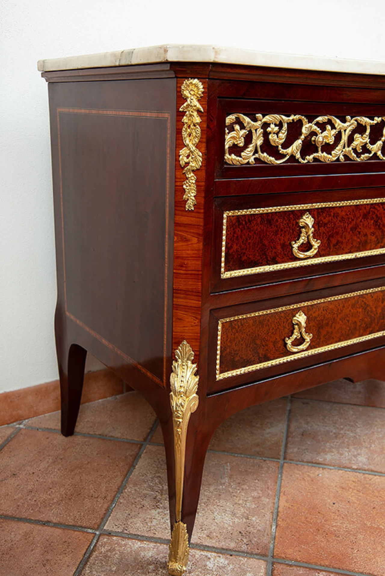 Napoleon III chest of drawers in exotic precious woods with marble top, late 19th century 4