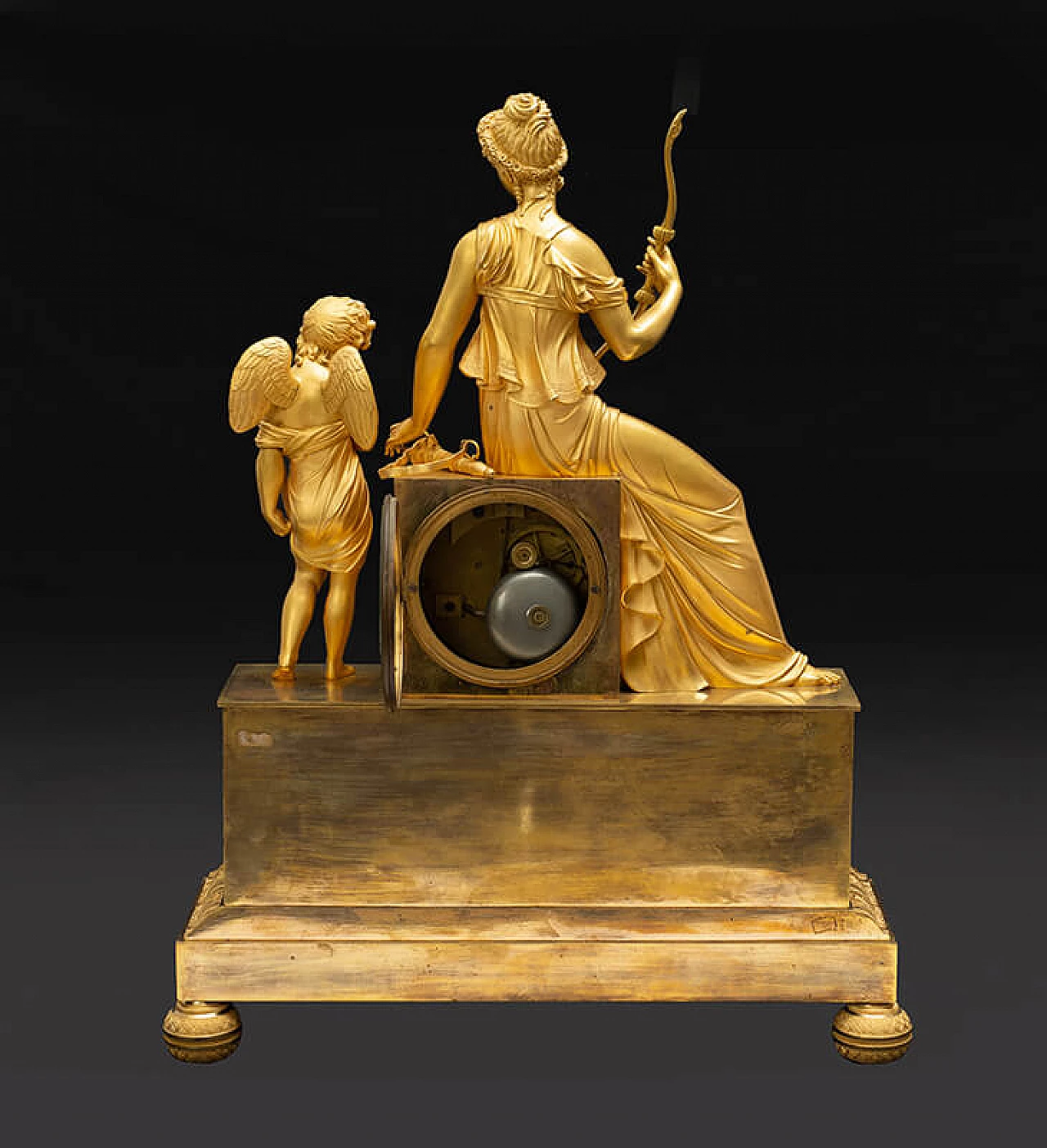 Finely chased gilded bronze Empire clock, 19th century 8
