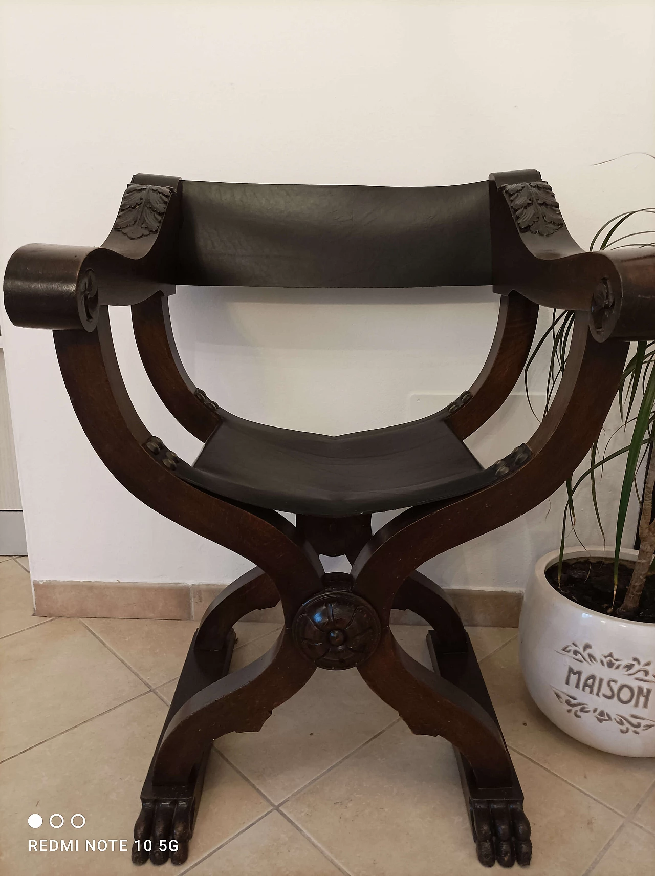 Sedia Savonarola stile Neorinascimentale in massello di noce, inizio '900 2