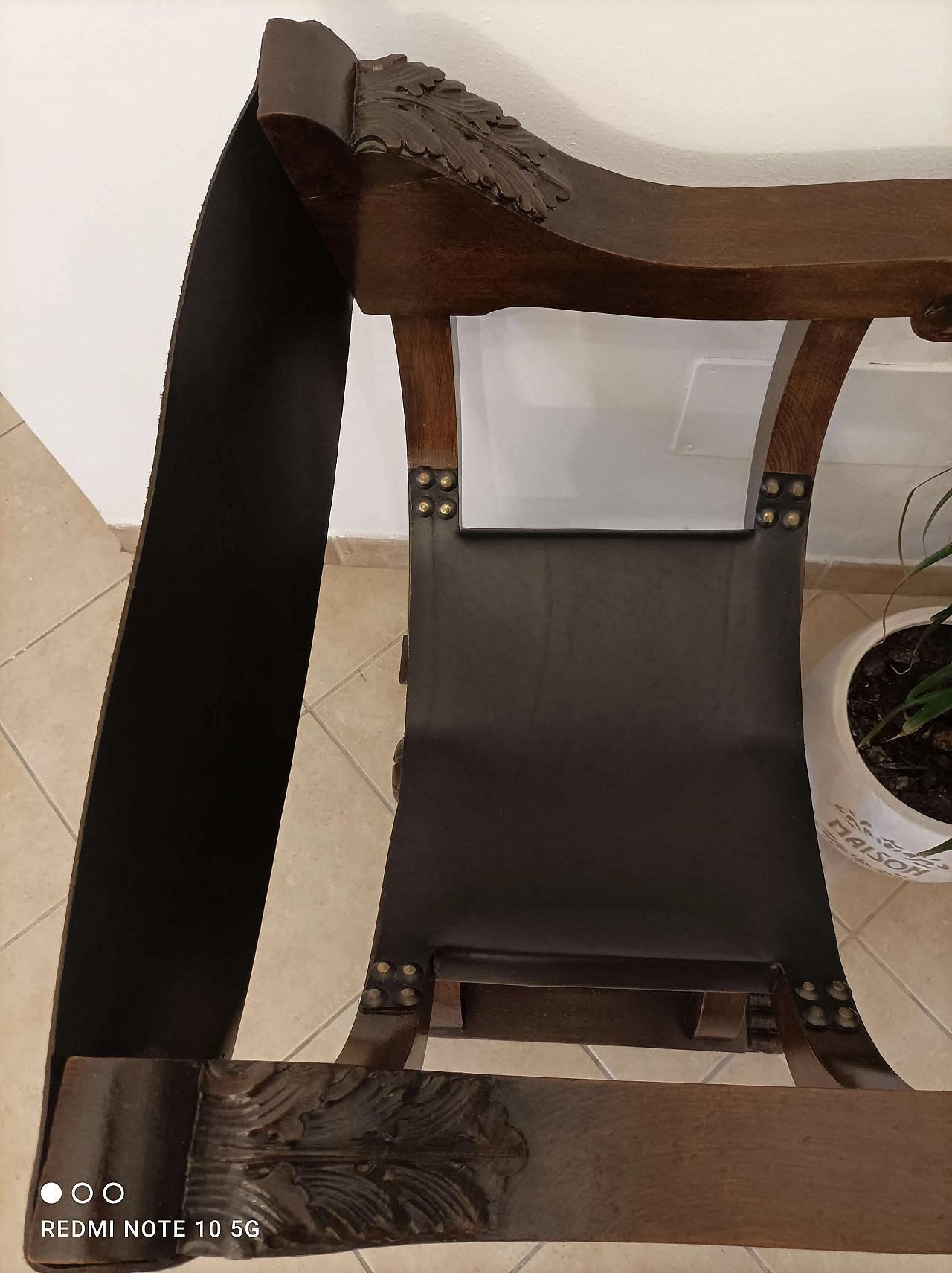 Sedia Savonarola stile Neorinascimentale in massello di noce, inizio '900 22