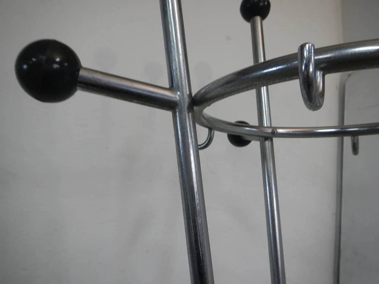 Chrome-plated metal entrance coat rack by FAACME, 1950s 10