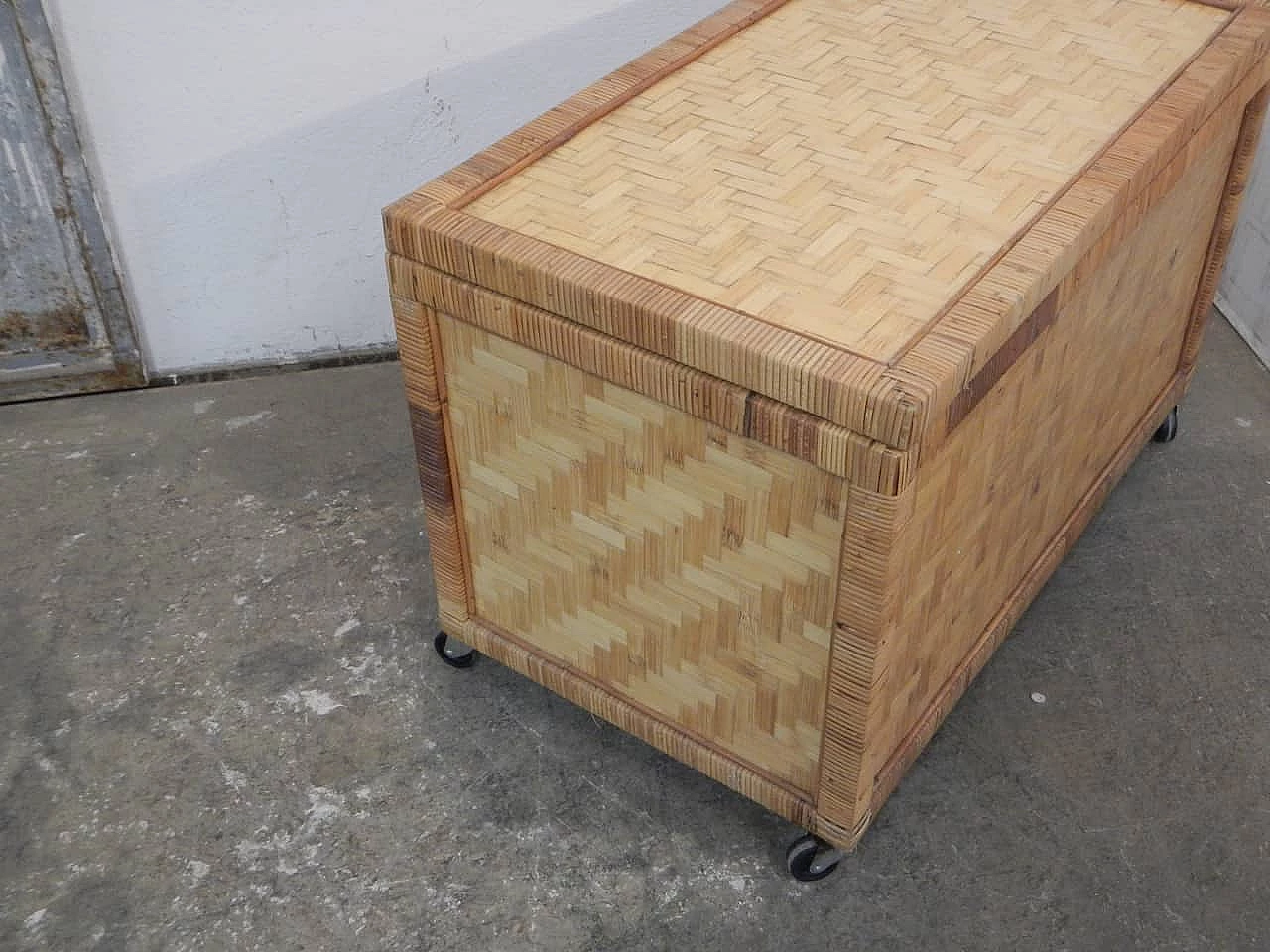 Rattan and plywood trunk with wheels, 1970s 4