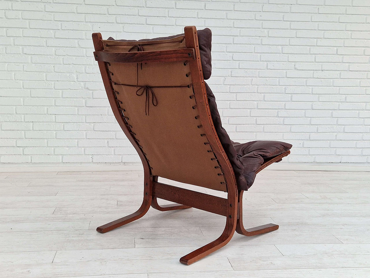 Siesta leather lounge armchair by Ingmar Relling for Westnofa Furniture, 1960s 6