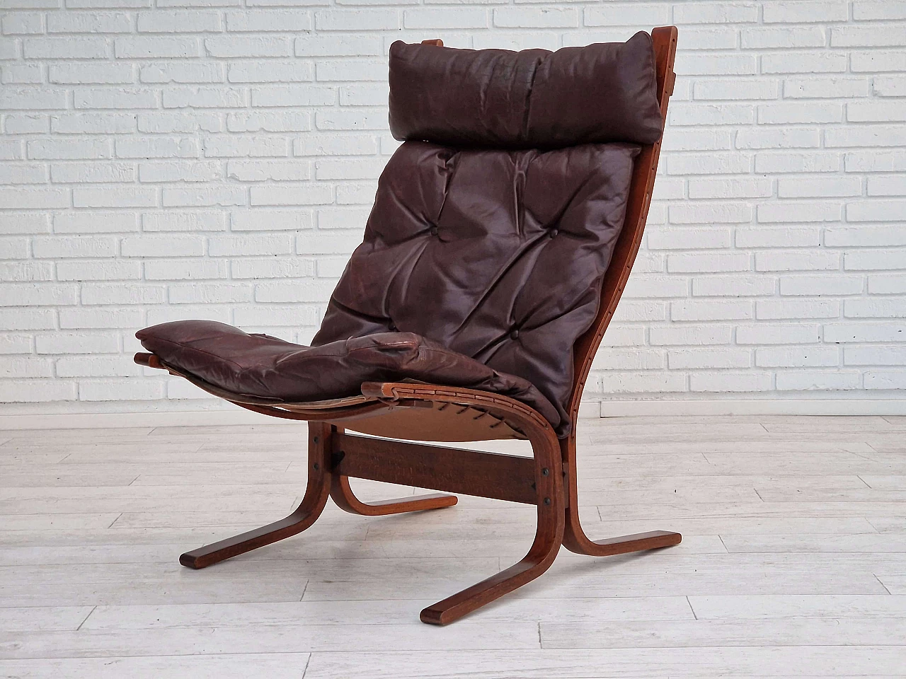 Siesta leather lounge armchair by Ingmar Relling for Westnofa Furniture, 1960s 12