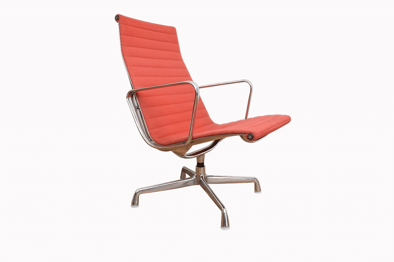 EA 116 armchair by Charles & Ray Eames for Vitra, 1950s 12