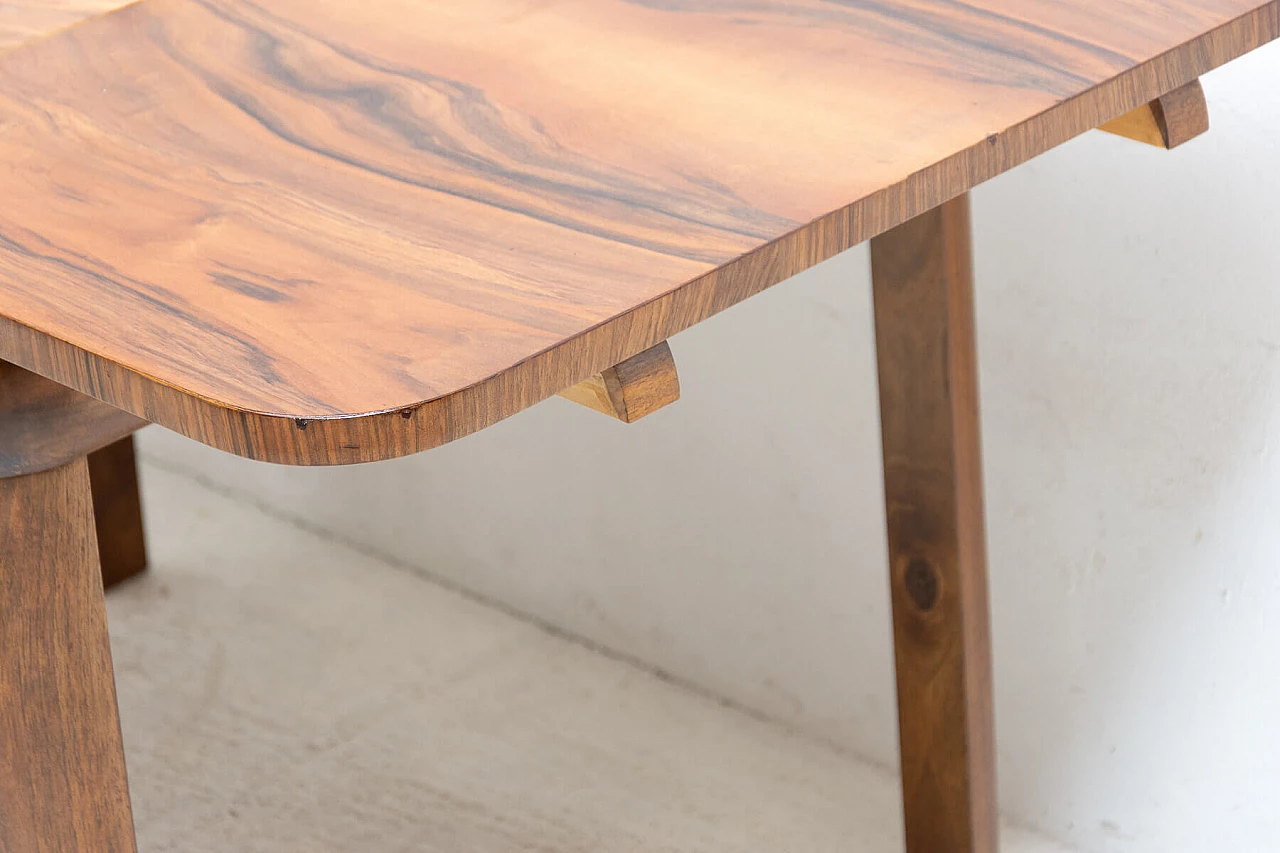 Art Deco walnut veneered extendable table, 1940s 14