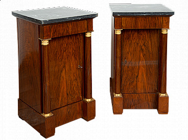 Pair of Empire bedside tables in walnut burl with bardiglio grey marble top, 19th century