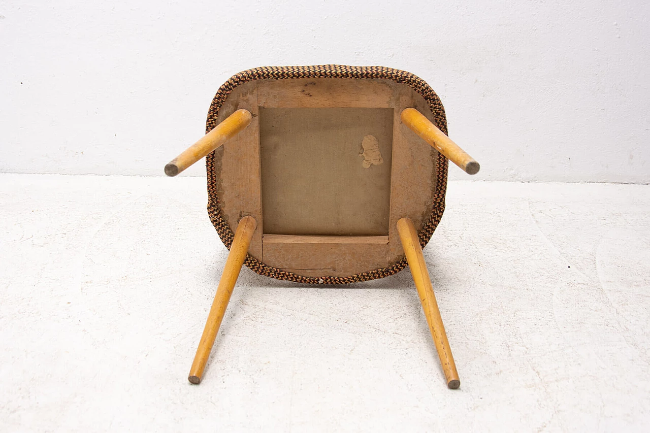 Coppia di sedie imbottite in legno curvato di Radomír Hofman per Ton, anni '60 17