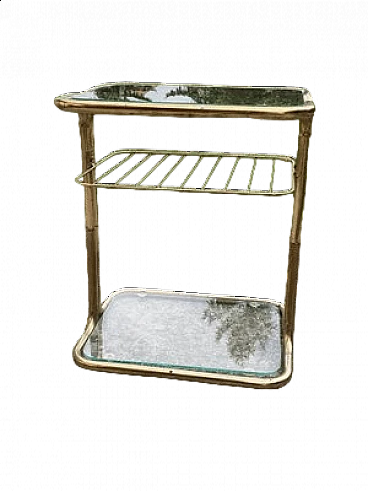 Tavolino a tre ripiani in ottone e vetro, anni '70
