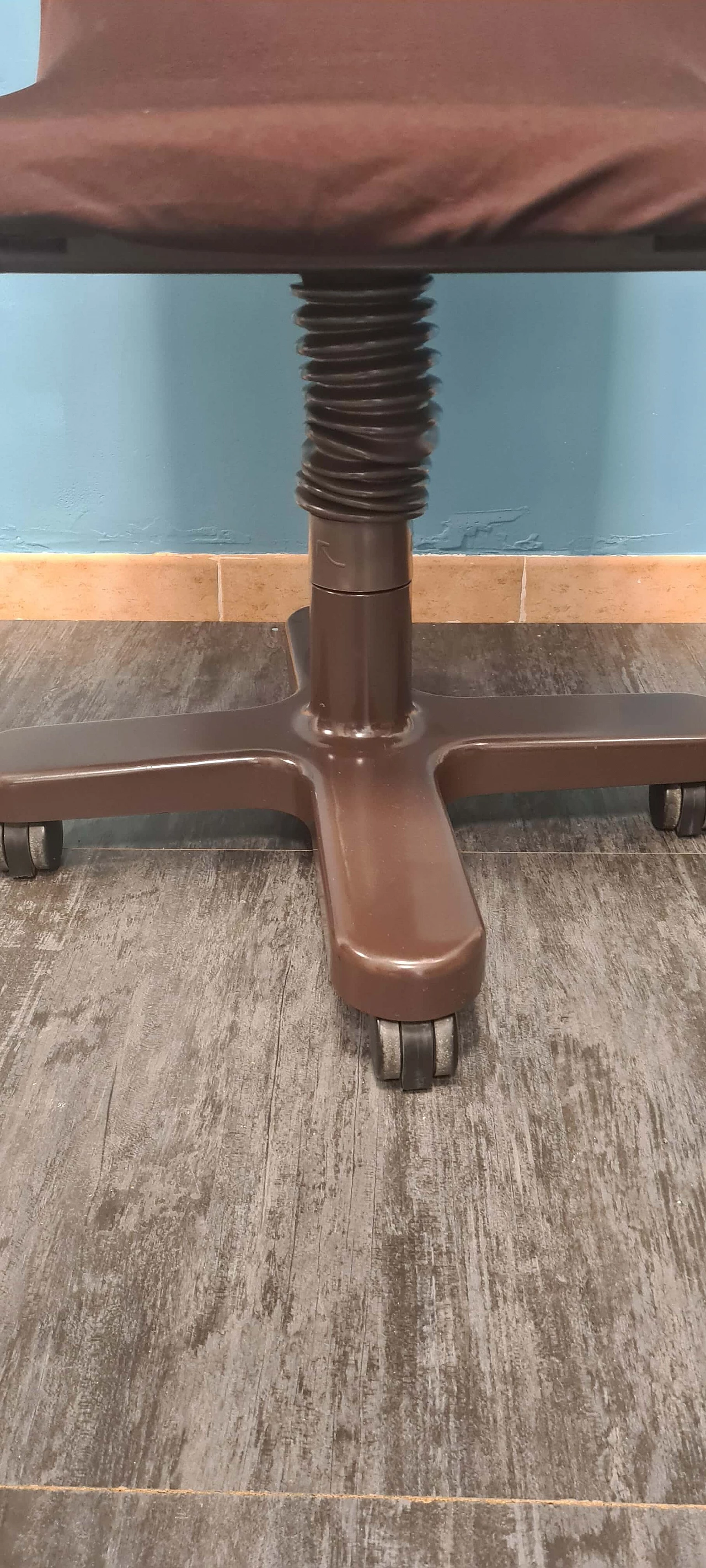 Poltrona di Ettore Sottsass per Olivetti Synthesis, anni '70 2