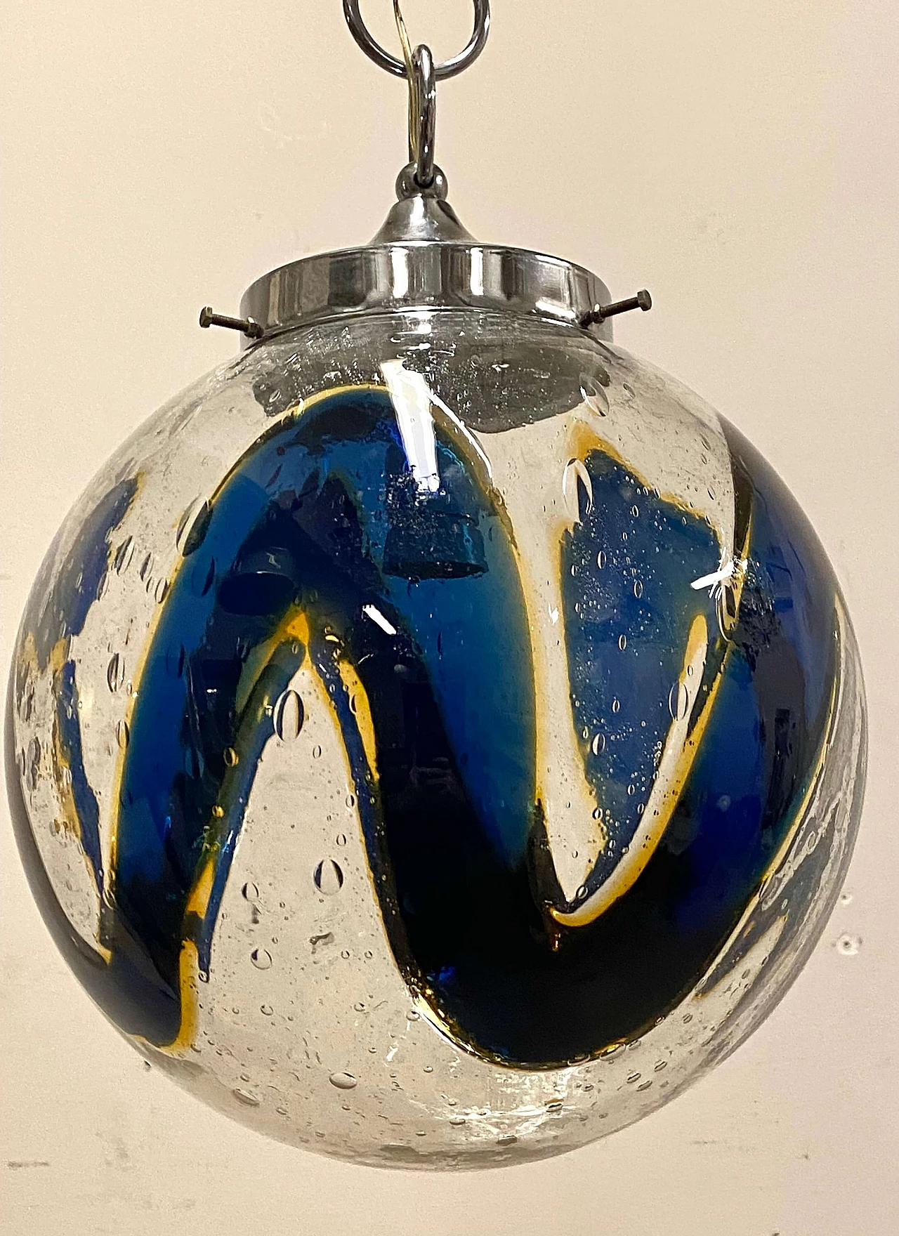 Lampadario sferico in vetro di Murano blu, giallo e trasparente, anni '70 5