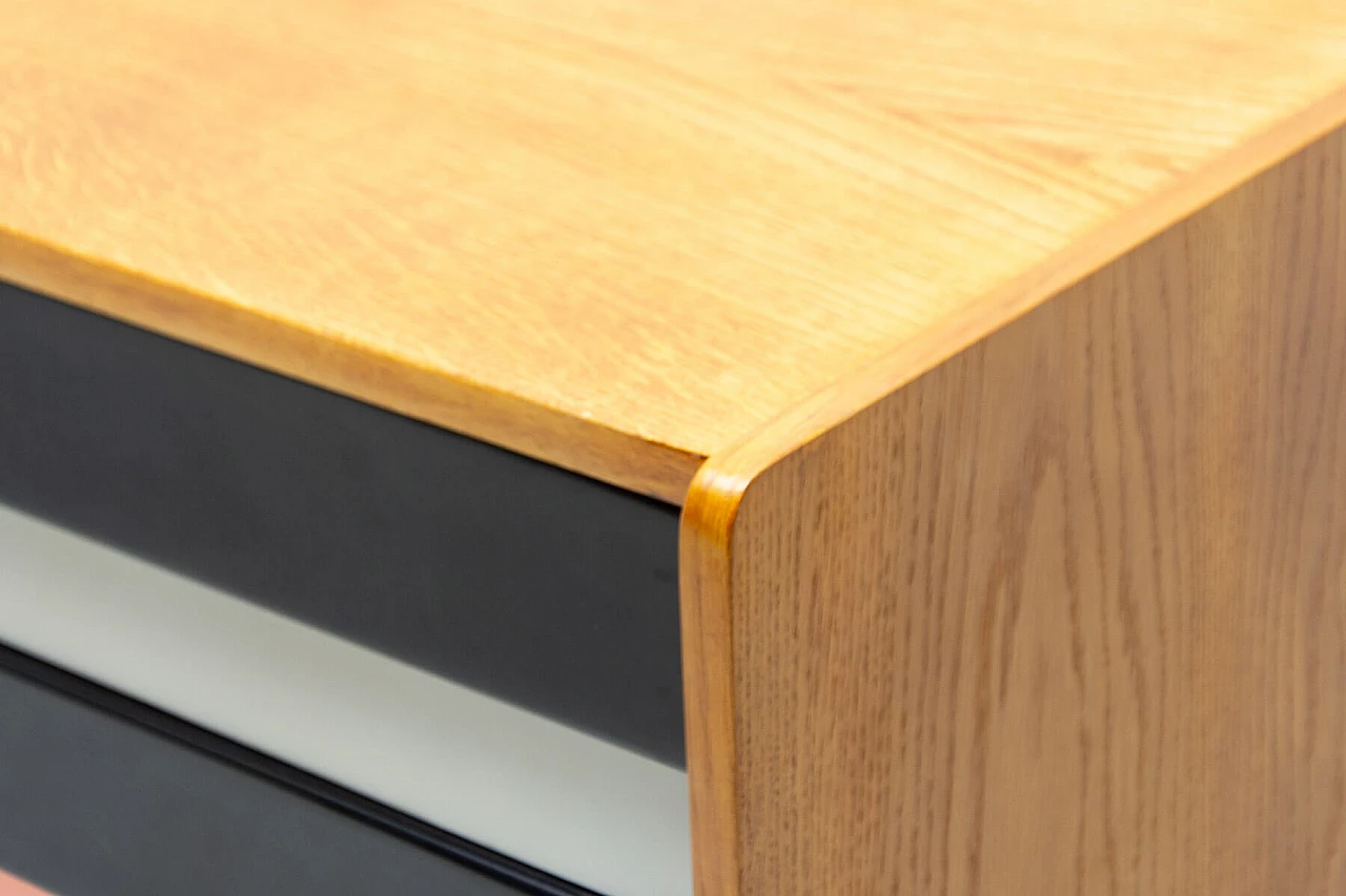 U-460 beech sideboard with coloured drawers by Jirí Jiroutek for Interiér Praha, 1960s 10