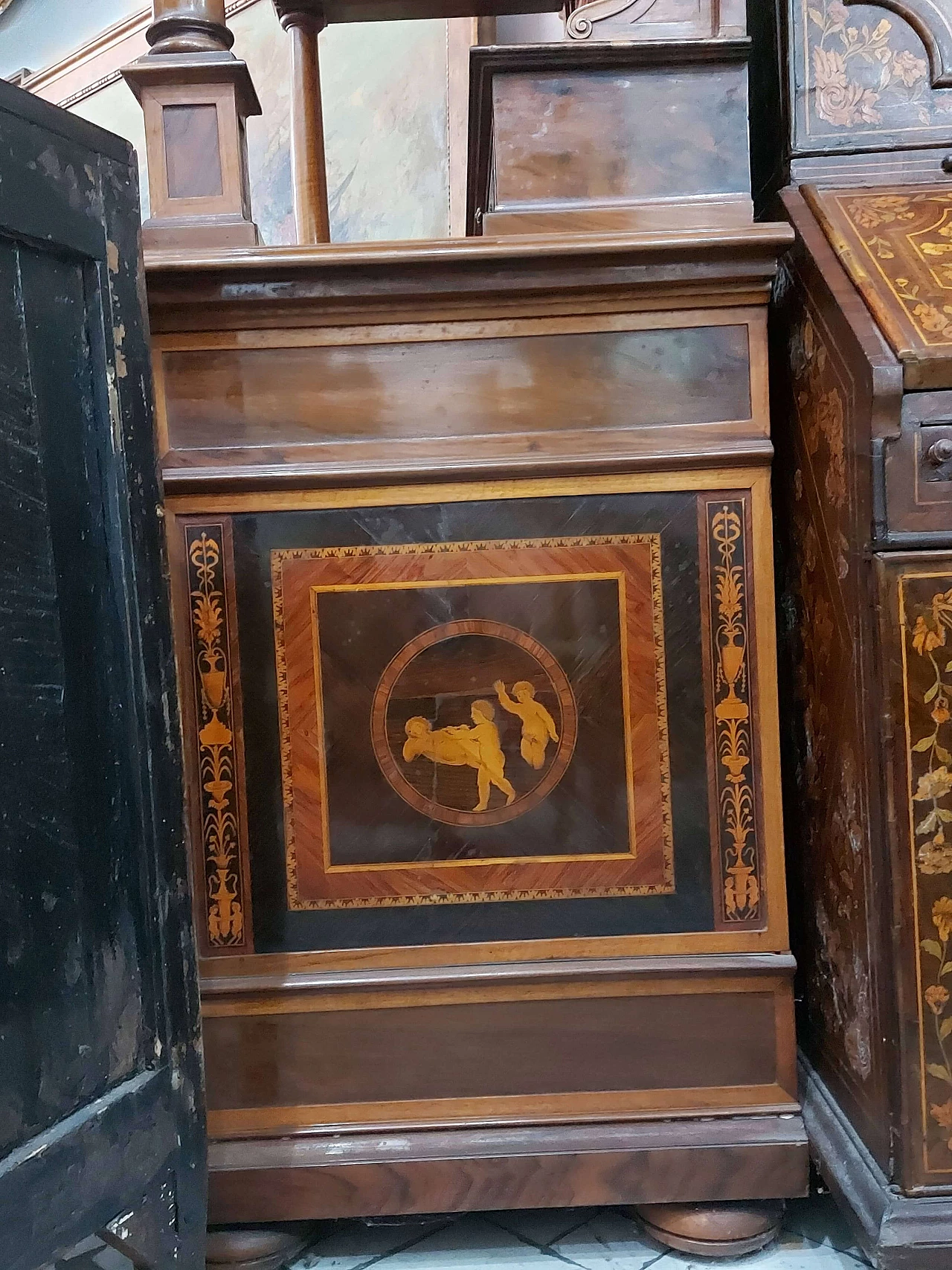 Credenza in palissandro intarsiata nello stile di Giuseppe Maggiolini, '800 5