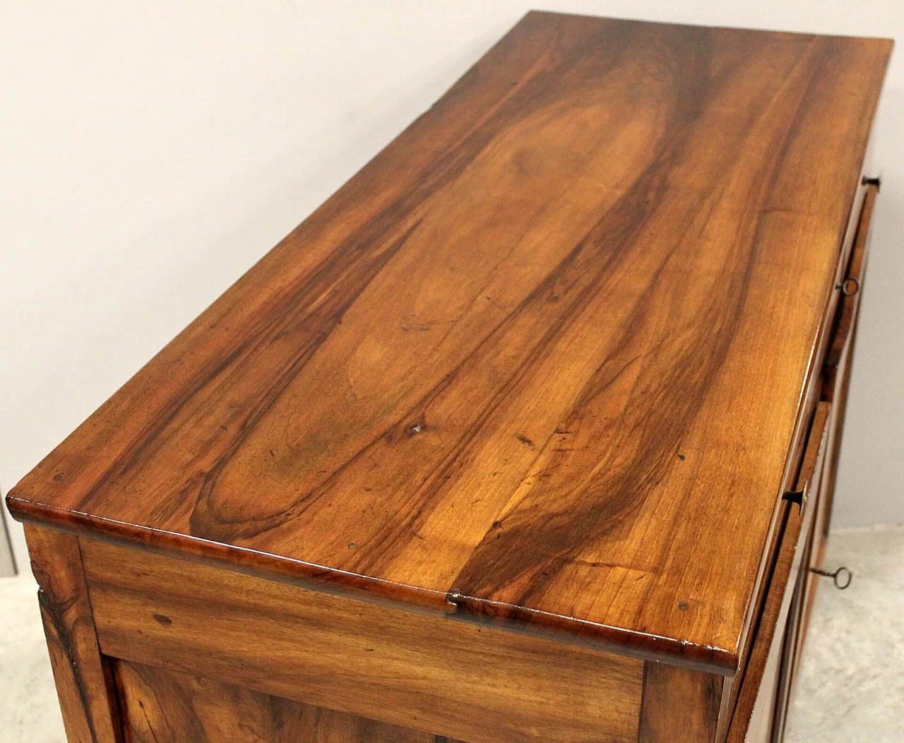 Credenza Luigi Filippo in noce massello, metà '800 6