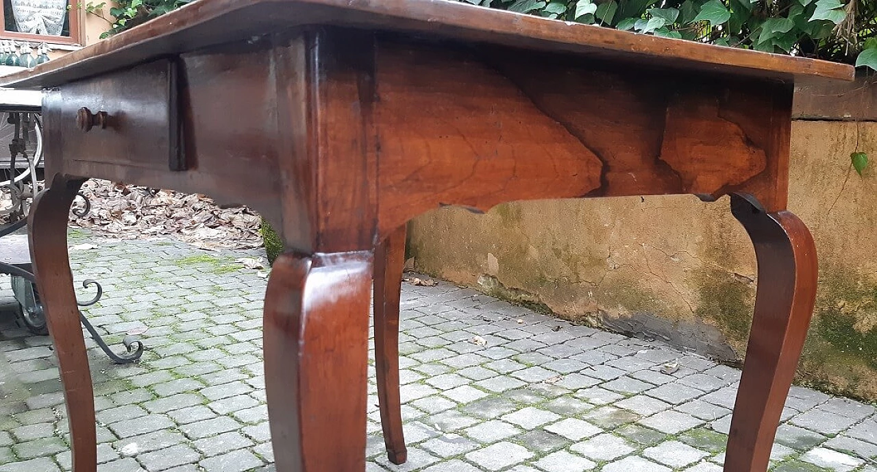 Scrittoio modenese Luigi XV in noce, '700 5