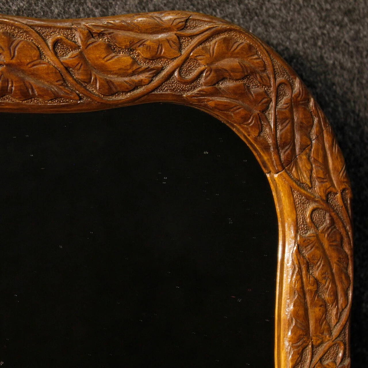 Carved and chiselled beechwood mirror in Art Nouveau style, 1960s 7