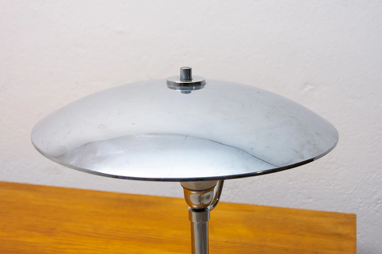 Lampada da tavolo cromata Bauhaus, anni '40 8