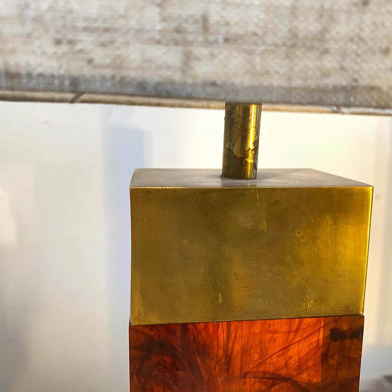 Brass and lucite table lamp in the style of Gabriella Crespi, 1980s 14