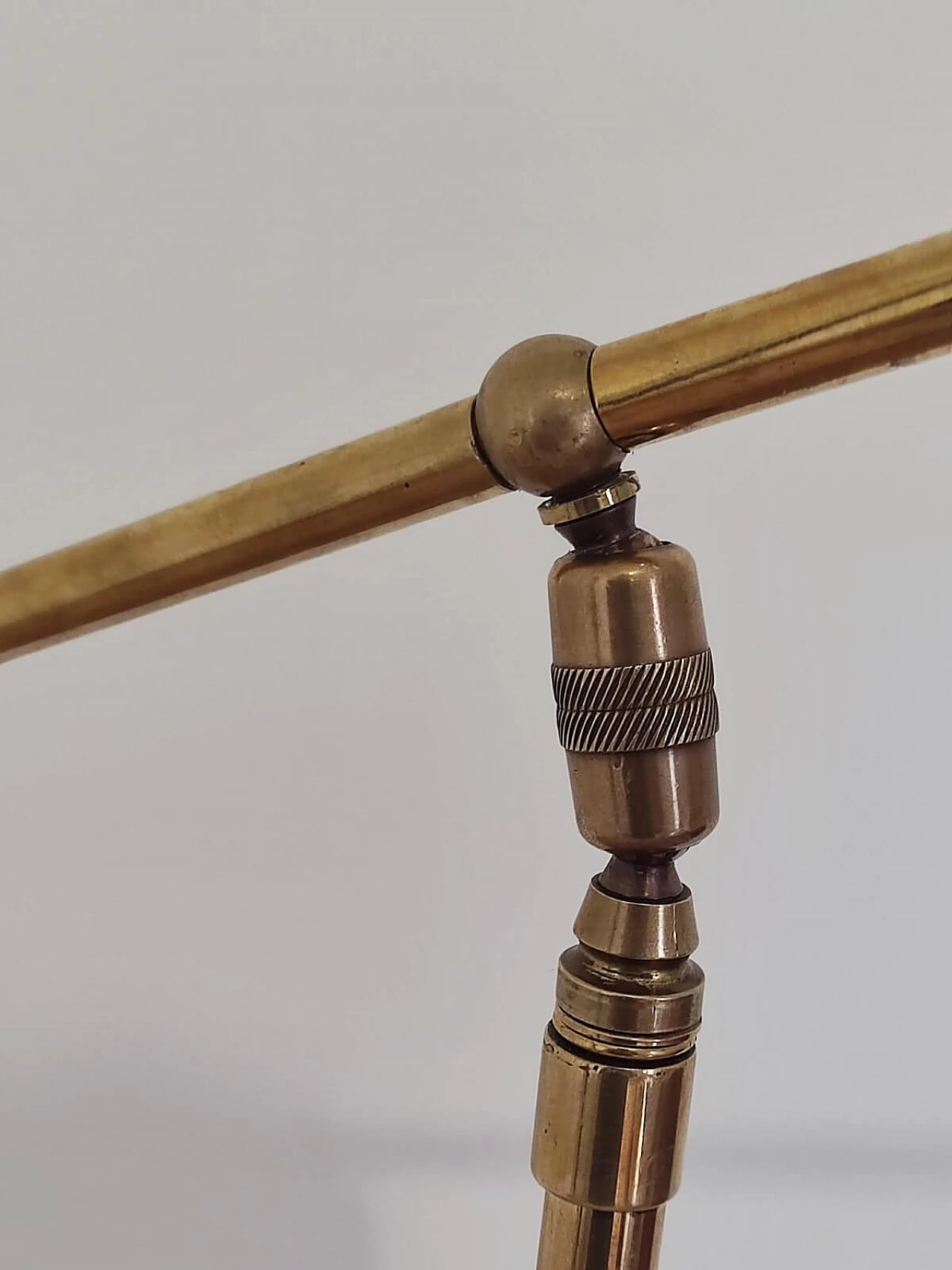 Diabolo floor lamp in brass and metal, 1950s 9